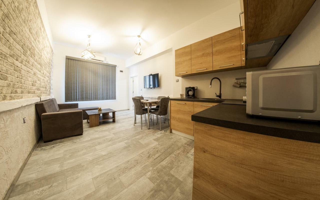 Apartament Downtown Life *